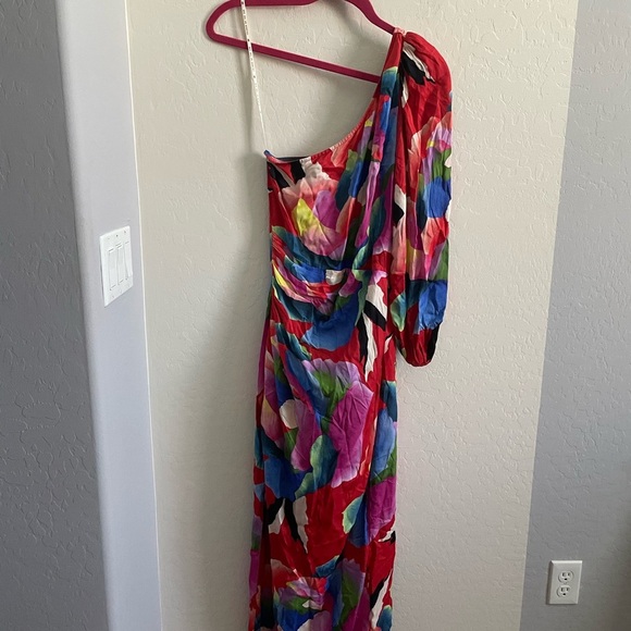 Farm Rio One-Shoulder Slim Floral Midi Dress - Picture 5 of 9